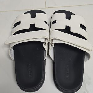 Hermès Chypre Bright White Sandals